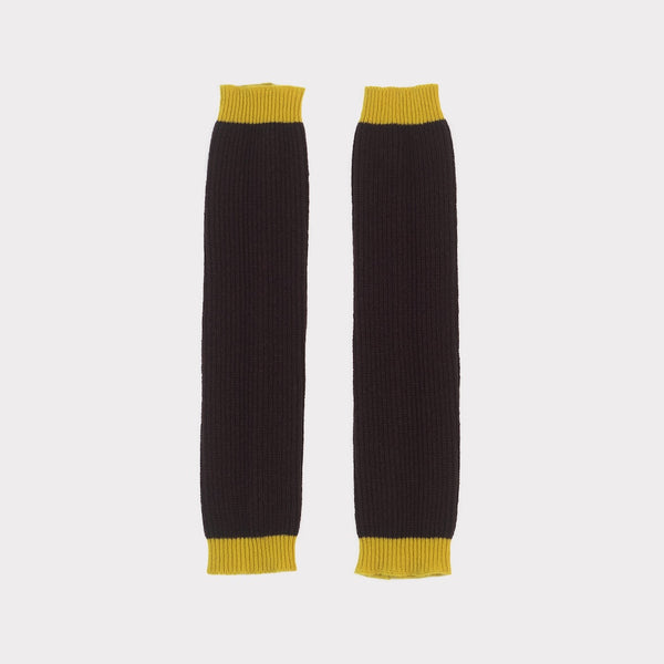 Flatshot of the brown & mustard arm warmers