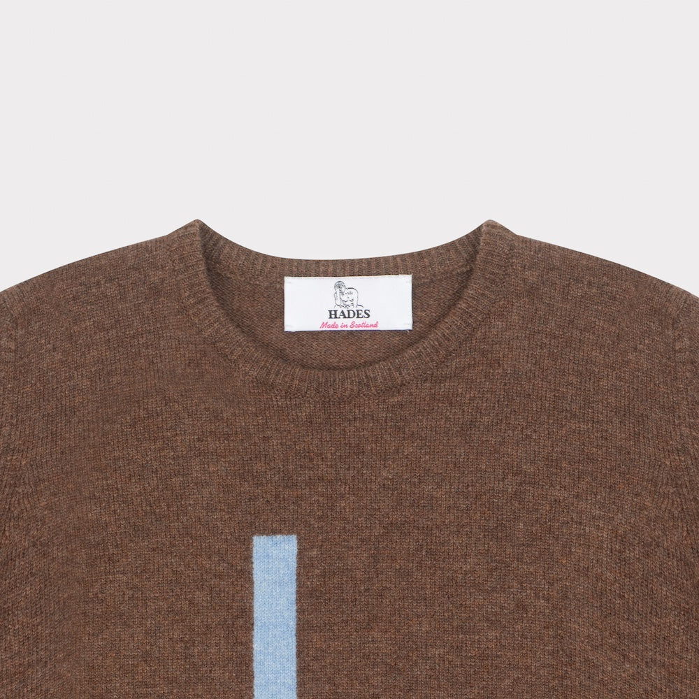 HADES Brown jumper with a blue letter 'L' necklabel