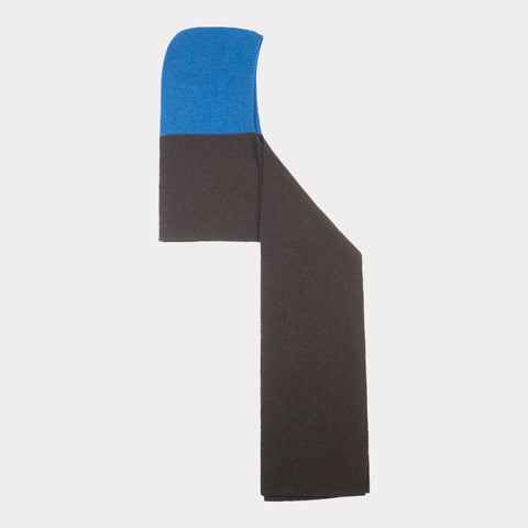 The tobacco brown & blue hooded scarf side shot