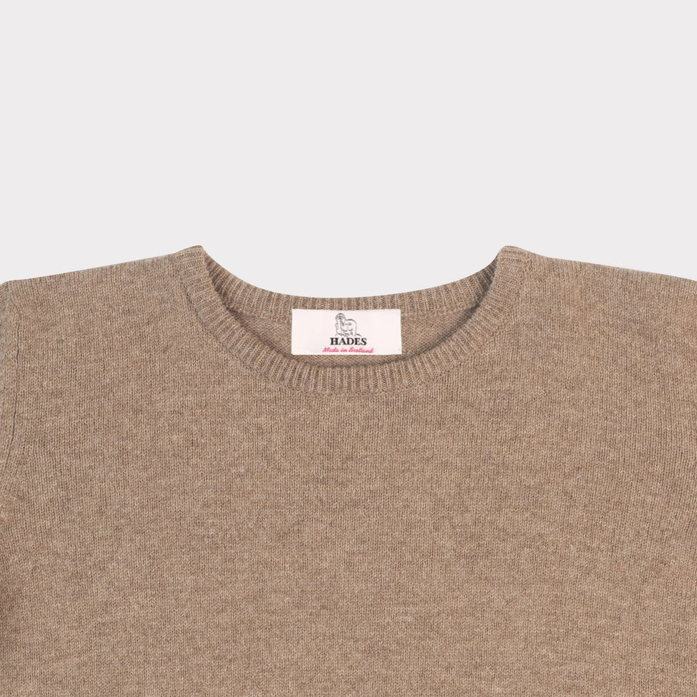 Neck detail of the Oatmeal Sabi knit 