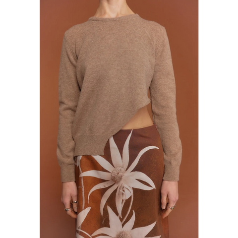 Model shot of the Oatmeal Sabi knit