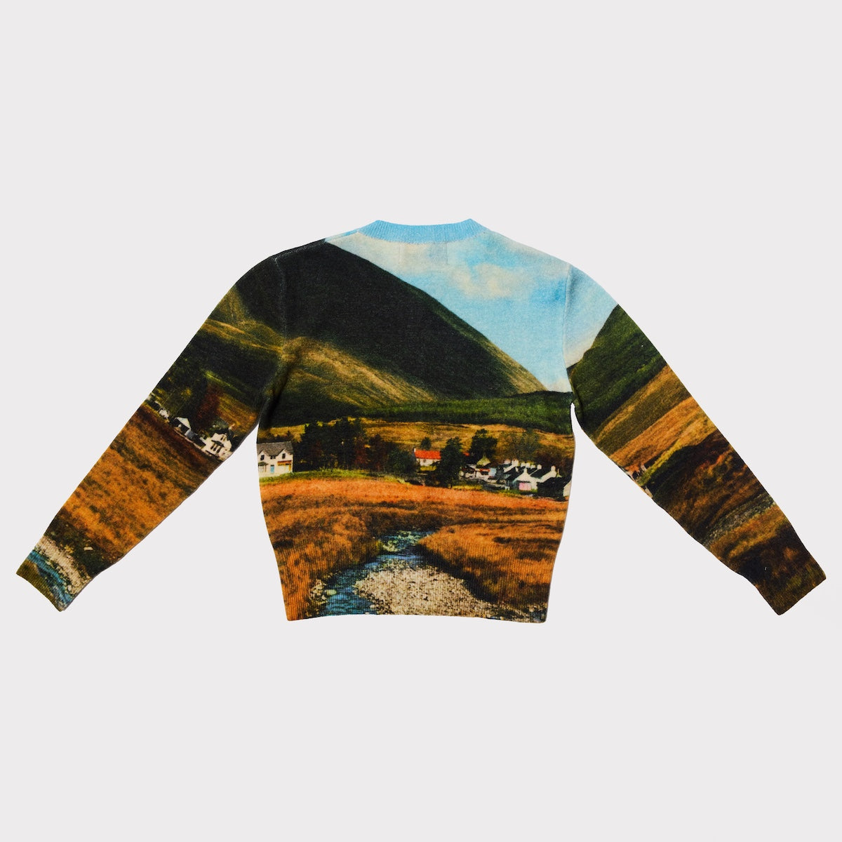 Flatshot of the back of the 'Countryside In Colour' Cardigan.