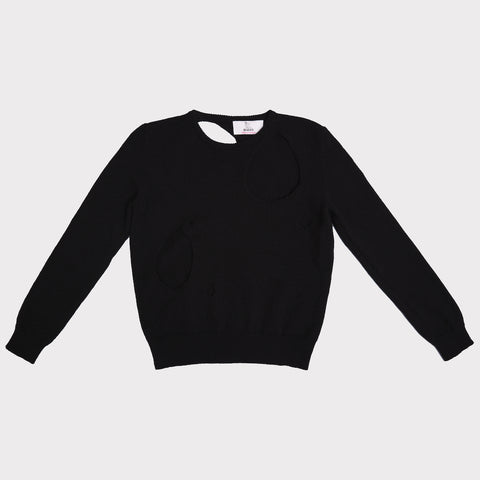 Front flat shot of the Sélavy jumper in black