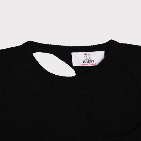 Close up flat shot of the Sélavy jumper in black