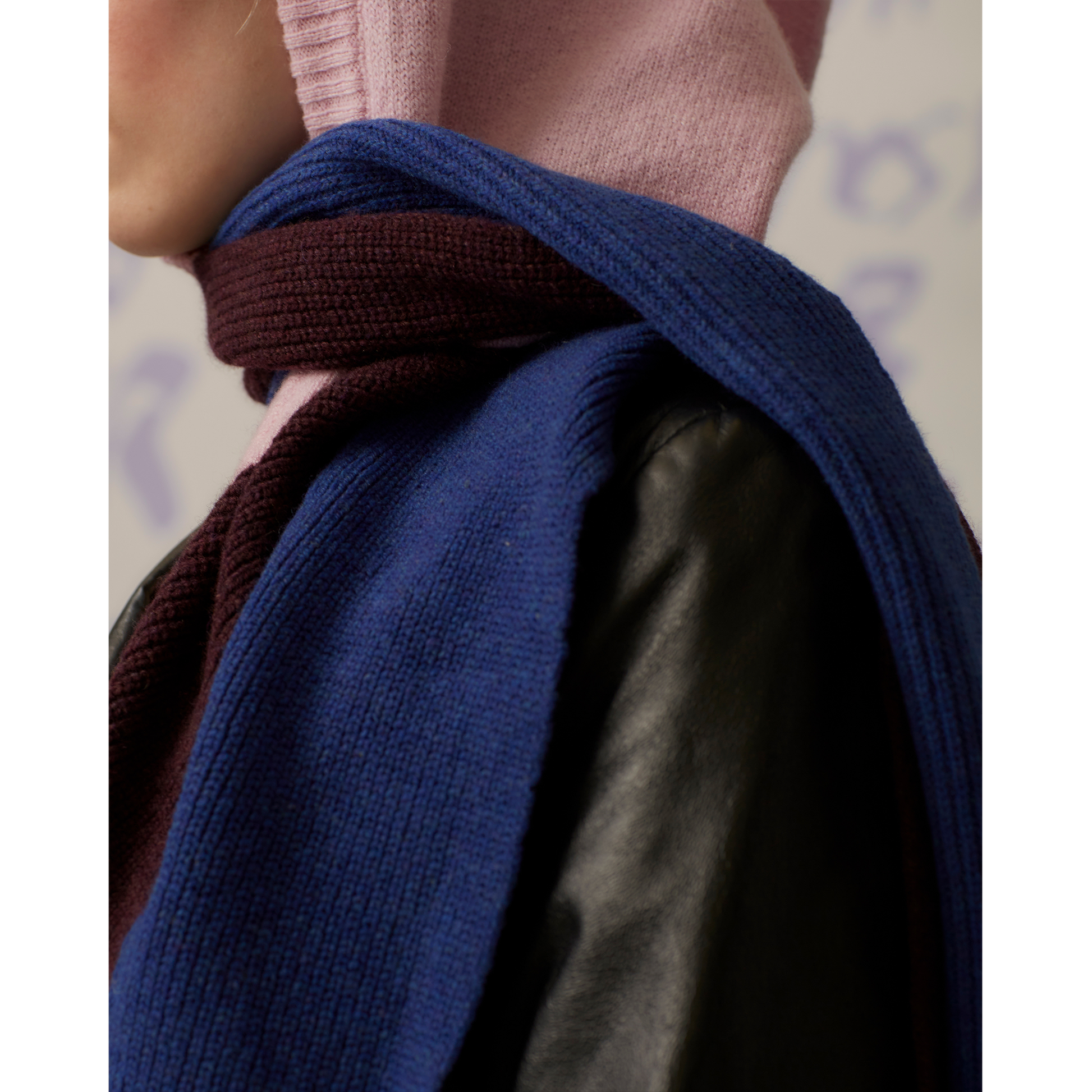 Model wearing HADES Hooded Scarf pink