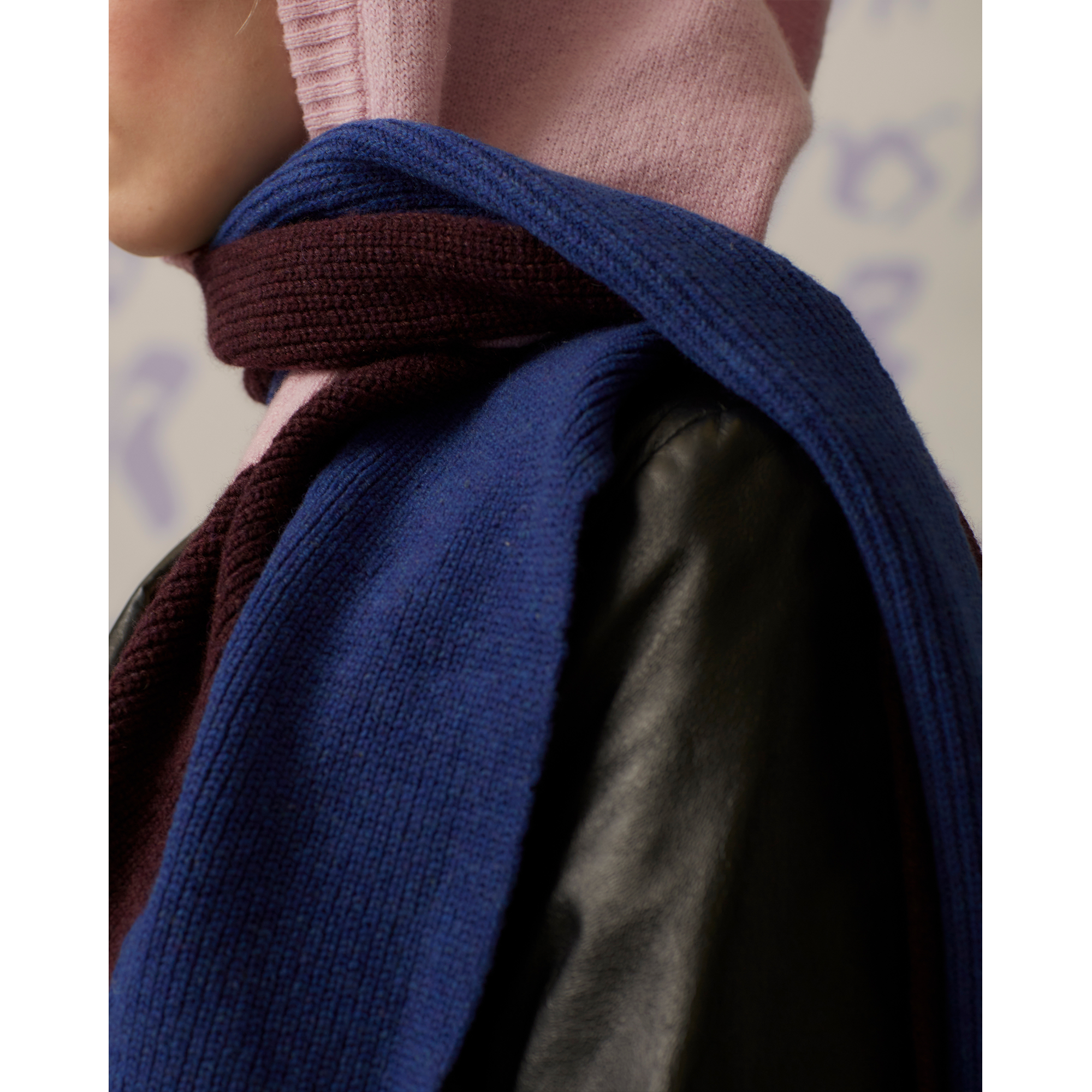 The Hooded Scarf | Pink