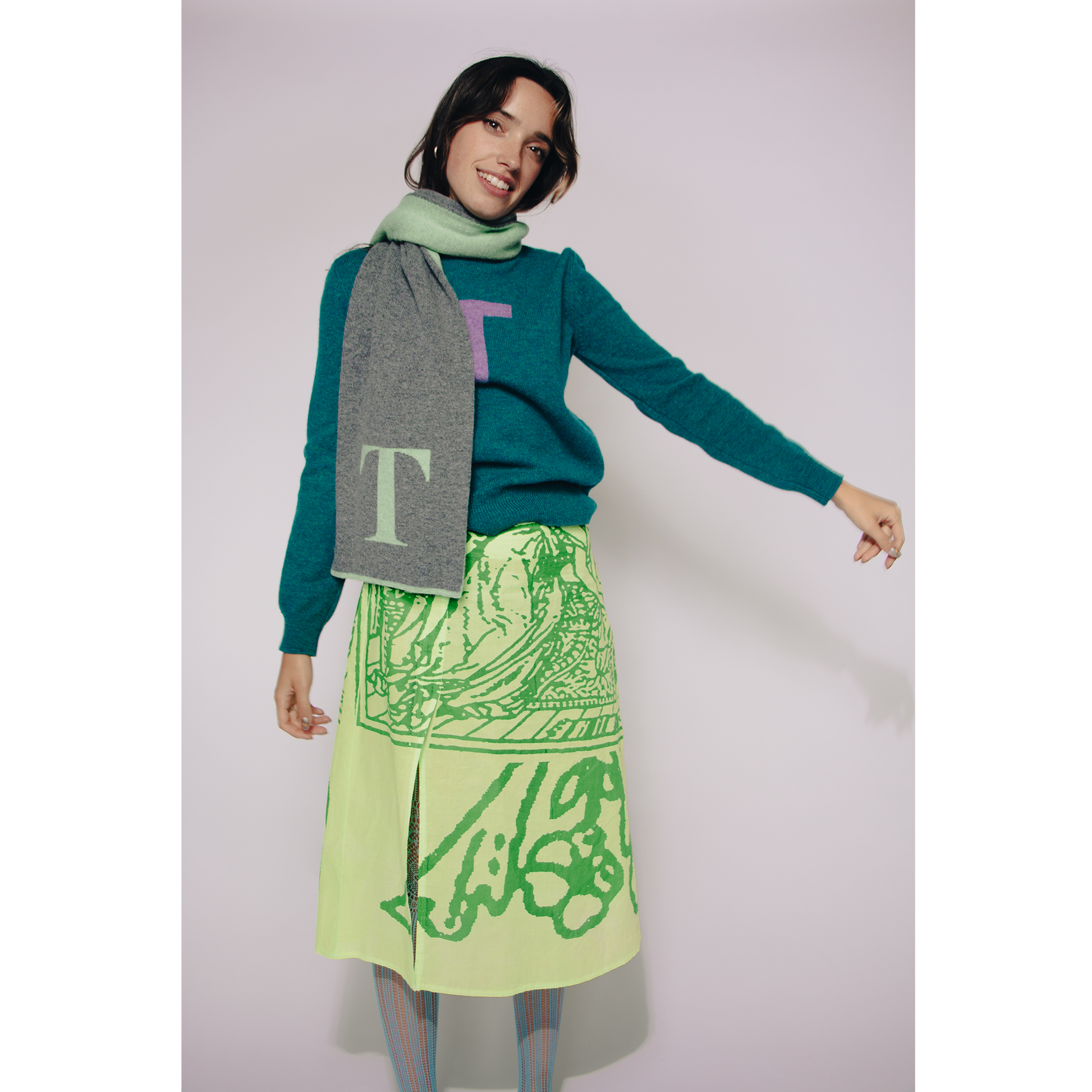 HADES Alphabet letter T scarf 