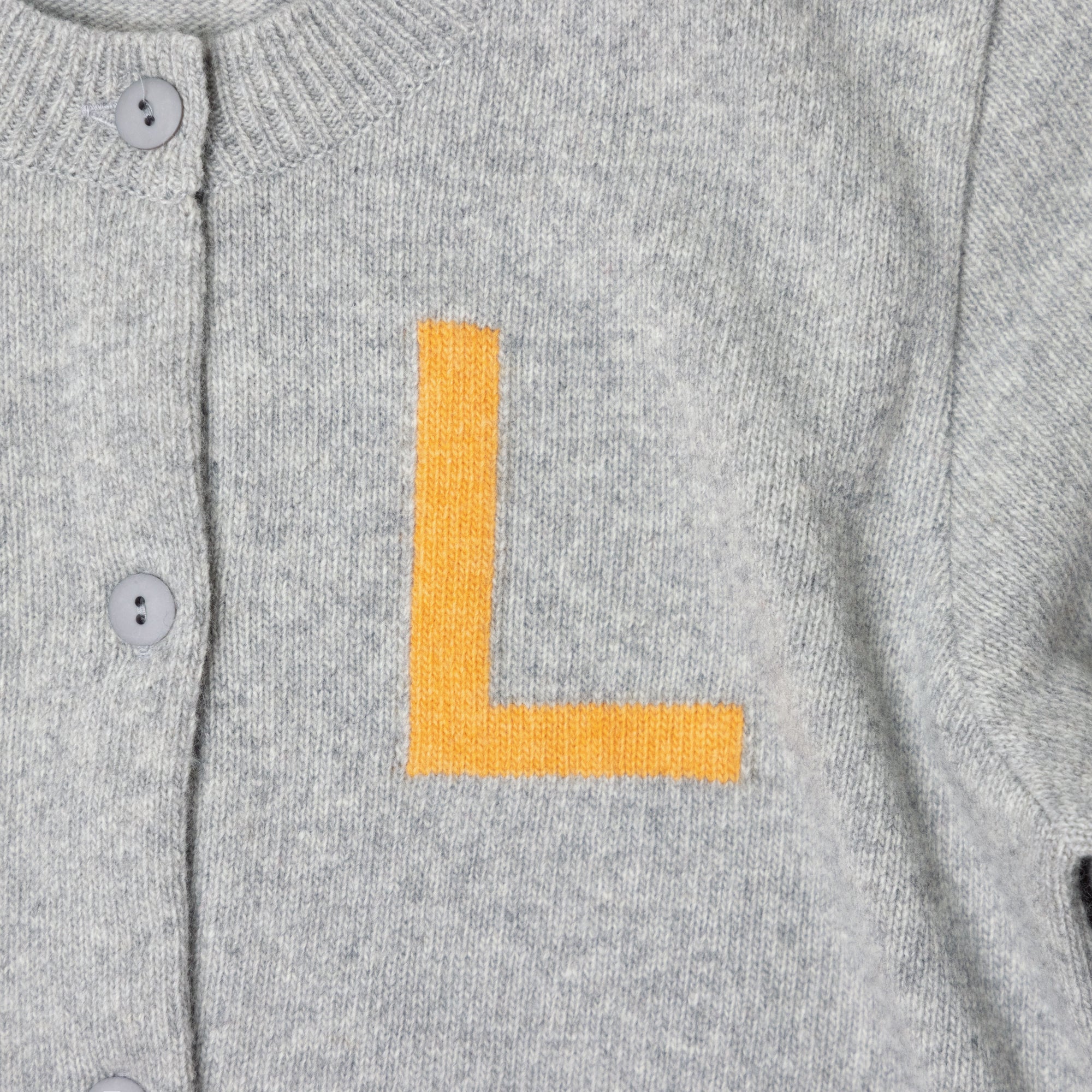 Light grey & orange letter L Alphabet cardigan HADES Wool 