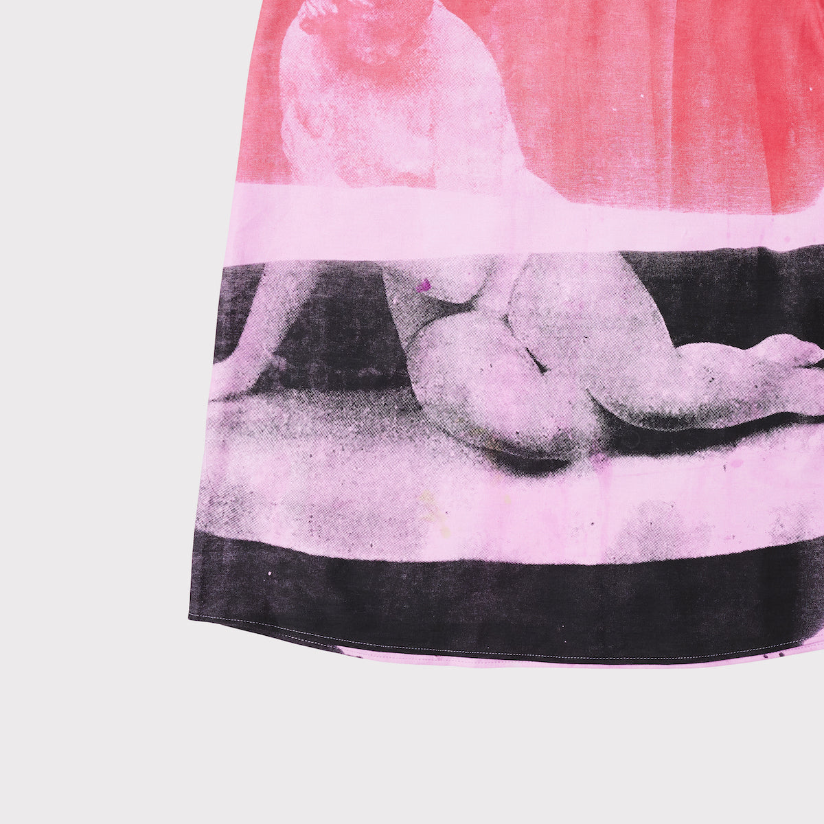 Corner detail image of the HADES Eve Skirt 